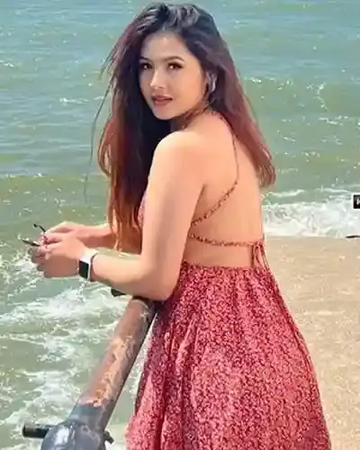 Call Girls in Madhogarh